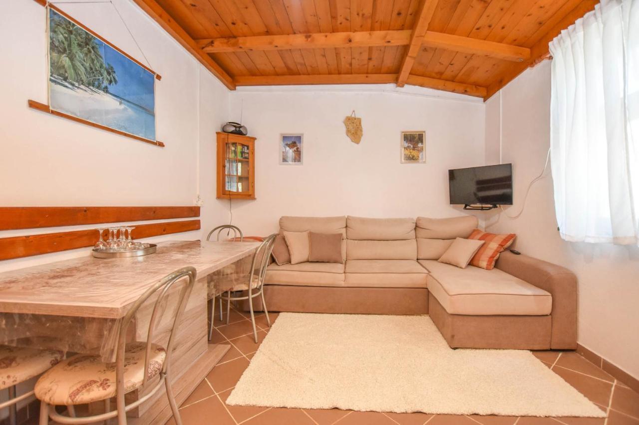 House Oliva Villa Tkon Ngoại thất bức ảnh