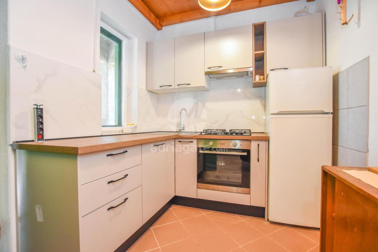 House Oliva Villa Tkon Ngoại thất bức ảnh