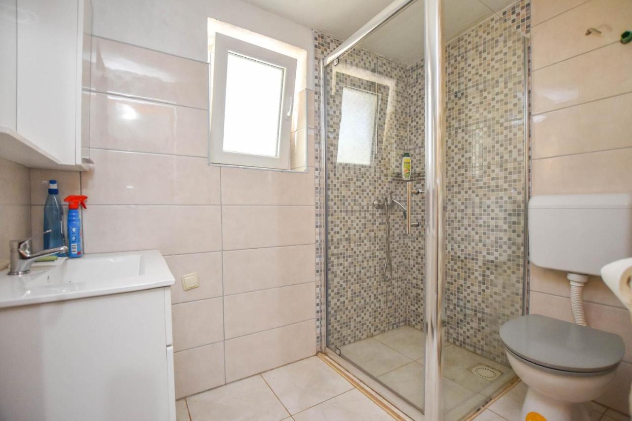 House Oliva Villa Tkon Ngoại thất bức ảnh
