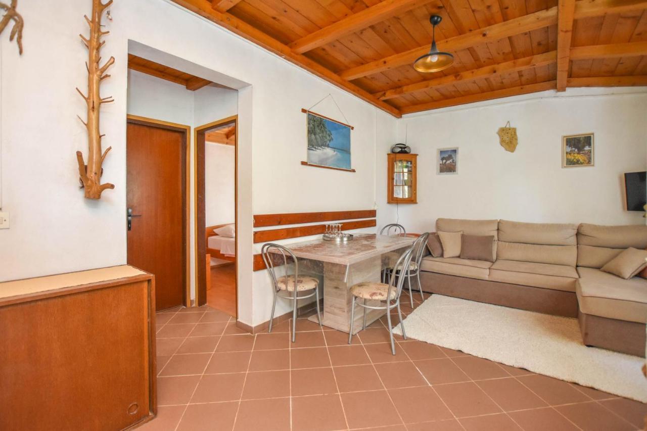 House Oliva Villa Tkon Ngoại thất bức ảnh